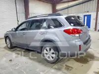 2011 Subaru Outback photo