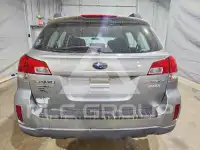 2011 Subaru Outback фото