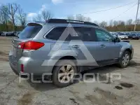 2011 Subaru Outback photo