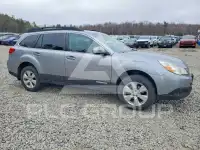2011 Subaru Outback photo