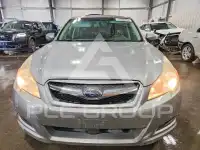 2011 Subaru Legacy фото