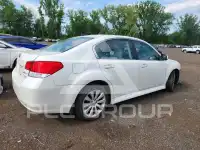 2011 Subaru Legacy фото