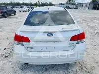 2011 Subaru Legacy photo