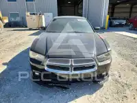 2011 Dodge CHARGER фото
