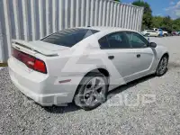 2011 Dodge CHARGER photo