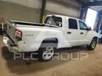 2011 Dodge DAKOTA photo