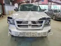 2011 Dodge DAKOTA фото