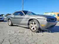 2011 Dodge CHALLENGER фото