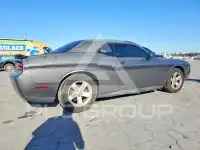2011 Dodge CHALLENGER фото