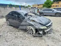 2011 Honda CIVIC фото