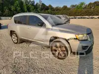 2011 Jeep COMPASS фото