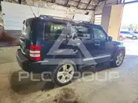 2011 Jeep LIBERTY фото