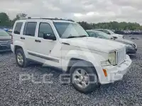 2011 Jeep LIBERTY фото