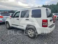 2011 Jeep LIBERTY фото