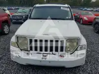 2011 Jeep LIBERTY фото