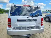 2011 Jeep LIBERTY фото