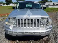 2011 Jeep LIBERTY фото