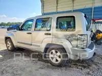 2011 Jeep LIBERTY фото