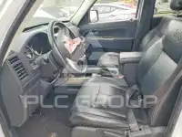 2011 Jeep LIBERTY фото