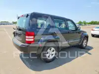 2011 Jeep LIBERTY фото