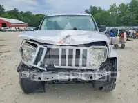 2011 Jeep LIBERTY фото
