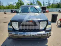 2011 Jeep LIBERTY фото