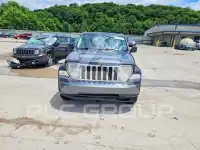 2011 Jeep LIBERTY photo