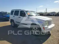 2011 Jeep LIBERTY фото