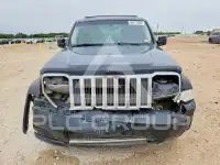 2011 Jeep LIBERTY фото