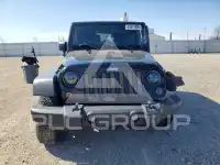 2011 Jeep WRANGLER фото