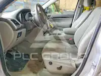 2011 Jeep CHEROKEE фото