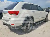 2011 Jeep CHEROKEE photo