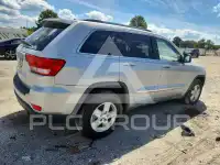 2011 Jeep CHEROKEE photo