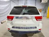2011 Jeep CHEROKEE фото