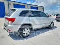 2011 Jeep CHEROKEE фото