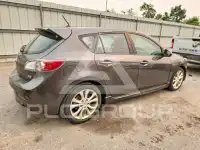 2011 Mazda 3 photo