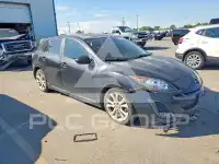 2011 Mazda 3 photo