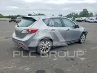 2011 Mazda 3 photo