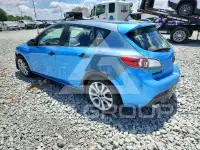 2011 Mazda 3 photo