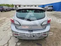 2011 Mazda 3 photo