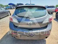 2011 Mazda 3 photo