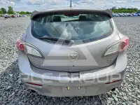 2011 Mazda 3 photo