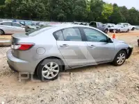 2011 Mazda 3 photo