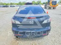2011 Mazda 3 photo