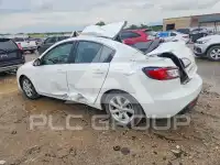 2011 Mazda 3 photo