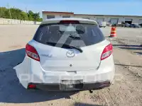 2011 Mazda 2 (Demio) photo