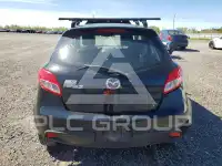 2011 Mazda 2 photo