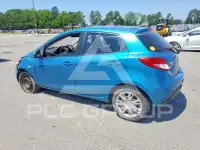 2011 Mazda 2 photo