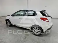 2011 Mazda 2 фото