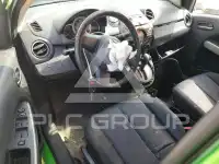 2011 Mazda 2 фото